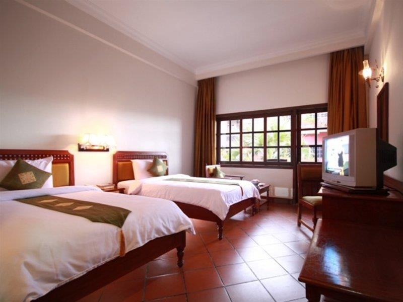 Apsara Holiday Hotel Siem Reap Exterior photo
